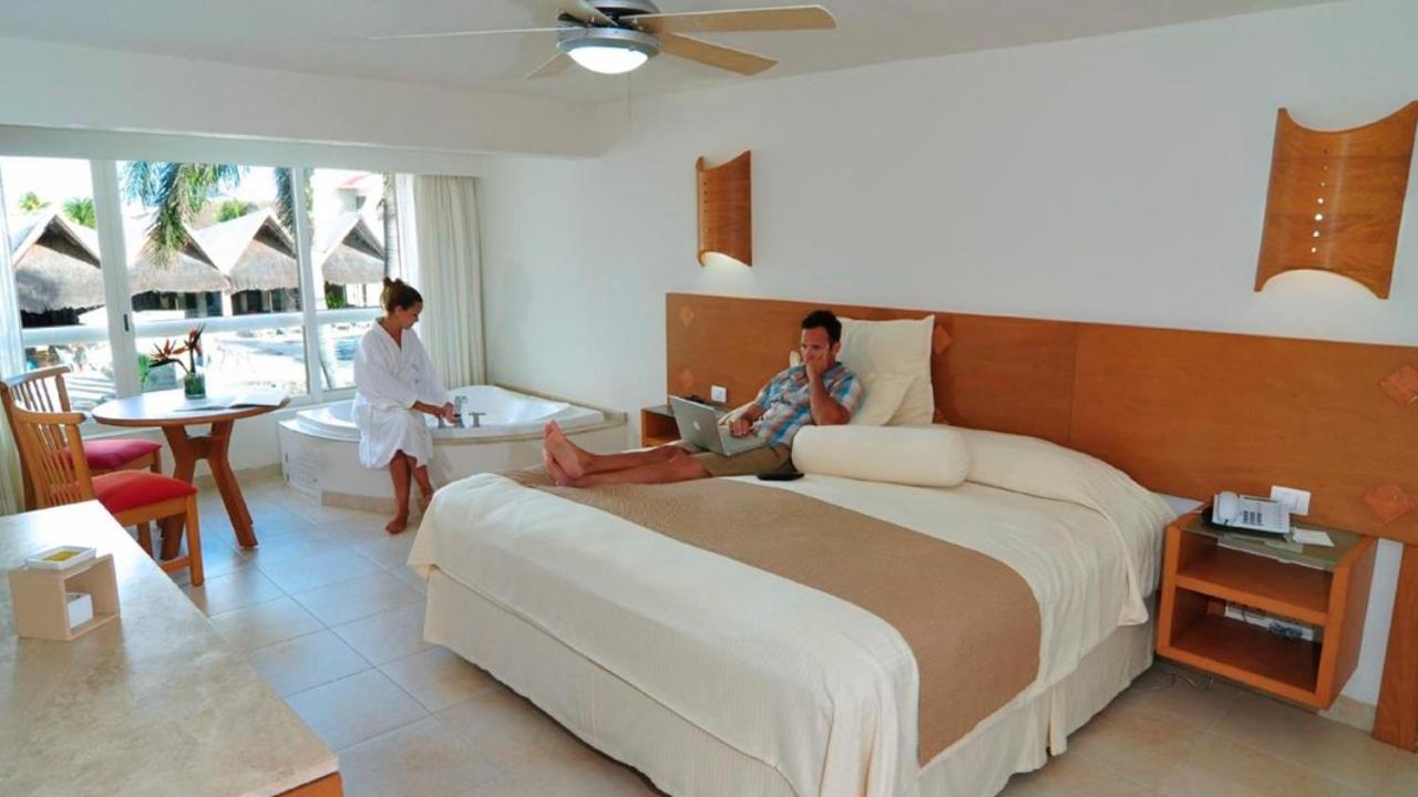 Ocean Spa Hotel كانكون المظهر الخارجي الصورة